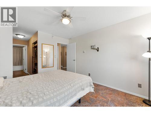 284 Yortkon Avenue Unit# 205, Penticton, BC - Indoor Photo Showing Bedroom