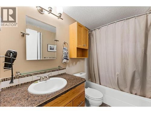 284 Yortkon Avenue Unit# 205, Penticton, BC - Indoor Photo Showing Bathroom