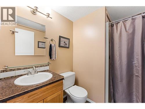 284 Yortkon Avenue Unit# 205, Penticton, BC - Indoor Photo Showing Bathroom