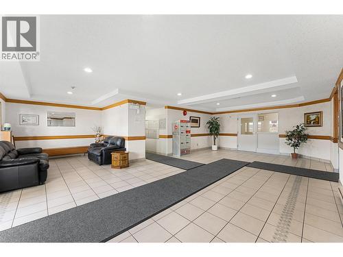 284 Yortkon Avenue Unit# 205, Penticton, BC - Indoor Photo Showing Other Room