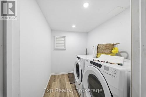 laundry room with washer, dryer and sink - 6 Coleman Drive, Quinte West (Trenton Ward), ON - Indoor Photo Showing Laundry Room