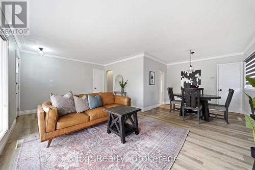 6 Coleman Drive, Quinte West (Trenton Ward), ON - Indoor Photo Showing Living Room