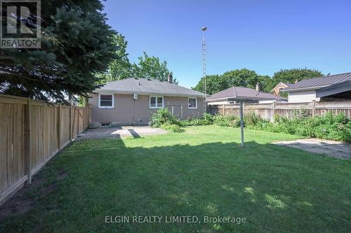 90 Dunkirk Drive, St. Thomas, ON - Outdoor