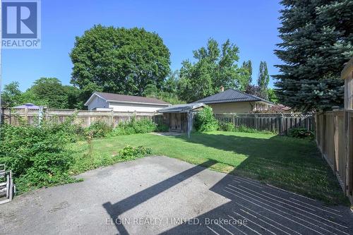 90 Dunkirk Drive, St. Thomas, ON - Outdoor With Backyard