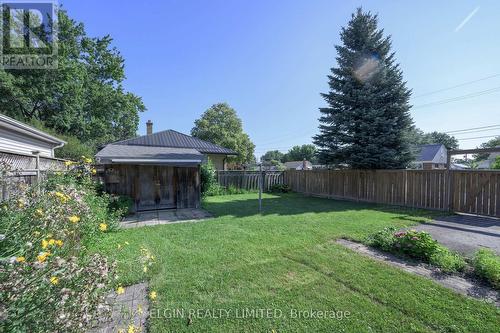 90 Dunkirk Drive, St. Thomas, ON - Outdoor With Backyard