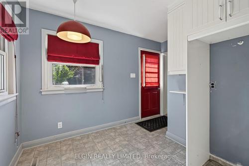 90 Dunkirk Drive, St. Thomas, ON - Indoor Photo Showing Other Room