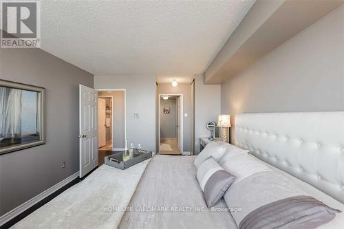 707 - 100 County Court Boulevard, Brampton, ON - Indoor Photo Showing Bedroom