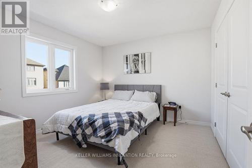 18 Vic Chambers Place, Brant, ON - Indoor Photo Showing Bedroom