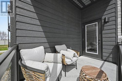102 - 271 Belfort Street, Russell, ON - Outdoor With Exterior
