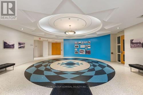 124 - 1001 Roselawn Avenue, Toronto, ON - Indoor Photo Showing Other Room With In Ground Pool