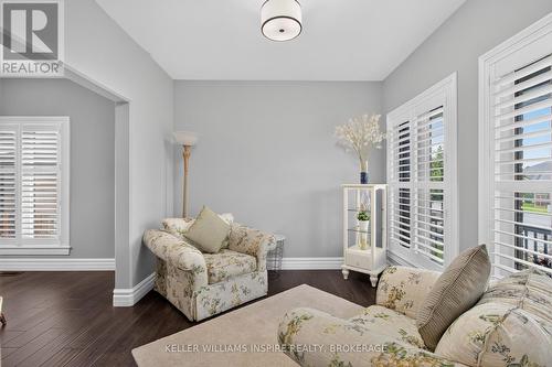 Sitting room on the main floor - 266 Pauline Tom Avenue, Kingston (Kingston East (Incl Barret Crt)), ON - Indoor Photo Showing Living Room