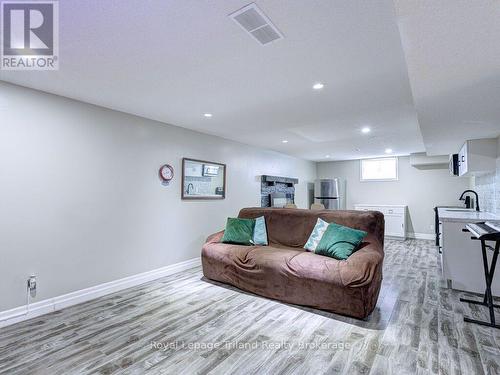 761 Glenwood Road N, Woodstock (Woodstock - North), ON - Indoor