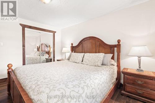 81 Queen Street S, Kawartha Lakes (Omemee), ON - Indoor Photo Showing Bedroom