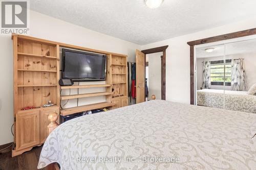 81 Queen Street S, Kawartha Lakes (Omemee), ON - Indoor Photo Showing Bedroom