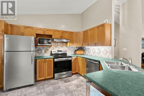 365 Haskins Road, North Grenville, ON - Indoor Photo Showing Kitchen With Double Sink