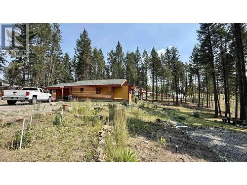 4863 Cumsu Place, 108 Mile Ranch, BC - Outdoor