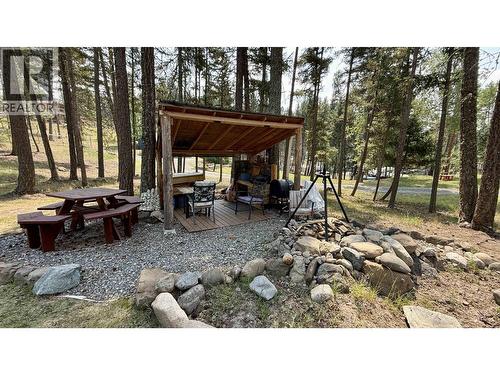 4863 Cumsu Place, 108 Mile Ranch, BC - Outdoor