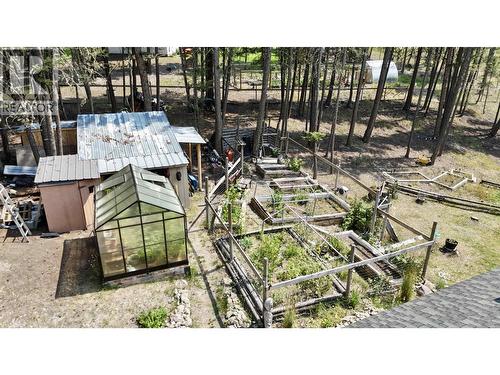 4863 Cumsu Place, 108 Mile Ranch, BC - Outdoor