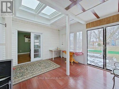 6159 Toby Crescent, Niagara Falls (Arad/Fallsview), ON - Indoor Photo Showing Other Room