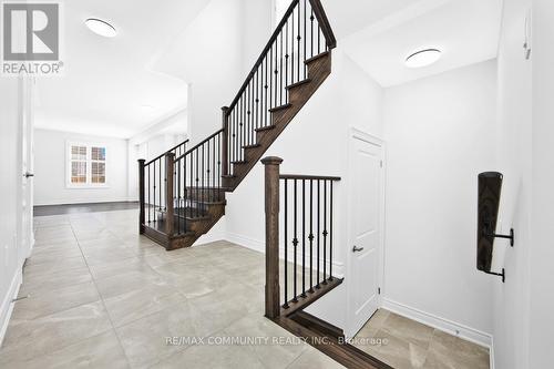 33 Liam Lane, Markham, ON - Indoor Photo Showing Other Room