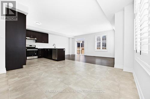 33 Liam Lane, Markham, ON - Indoor