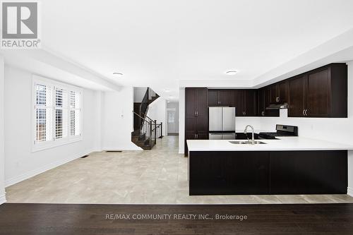33 Liam Lane, Markham, ON - Indoor Photo Showing Other Room