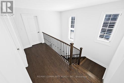 33 Liam Lane, Markham, ON - Indoor Photo Showing Other Room
