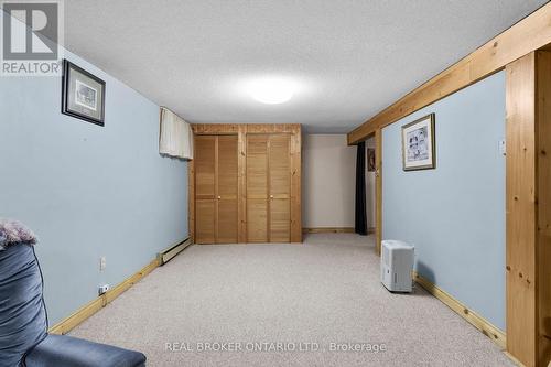 8 Alpine Drive, Oro-Medonte, ON - Indoor Photo Showing Other Room
