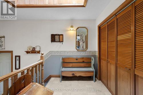 8 Alpine Drive, Oro-Medonte, ON - Indoor Photo Showing Other Room