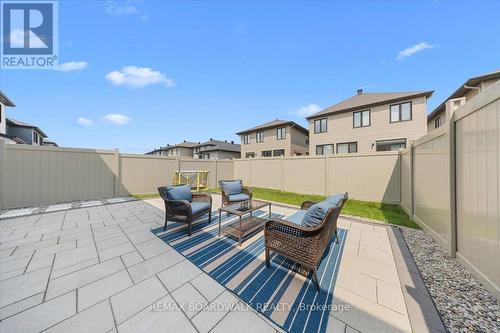 1027 Hydrangea Avenue, Ottawa, ON - Outdoor