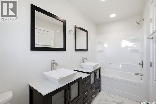 149 Emma Crescent, Martensville, SK - Indoor Photo Showing Bathroom