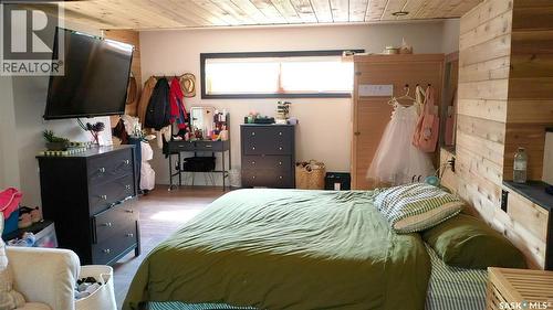 12 Redfield Bay, Yorkton, SK - Indoor Photo Showing Bedroom