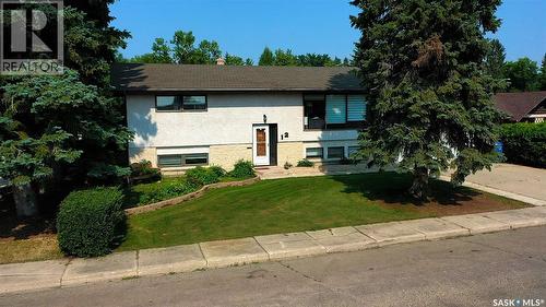 12 Redfield Bay, Yorkton, SK - Outdoor