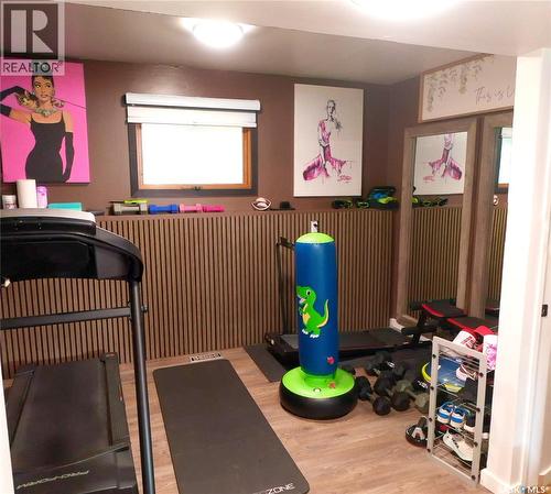 12 Redfield Bay, Yorkton, SK - Indoor Photo Showing Other Room