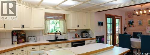 12 Redfield Bay, Yorkton, SK - Indoor Photo Showing Kitchen