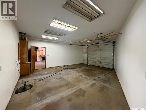 116 Morrison Drive, Yorkton, SK - Indoor Photo Showing Garage