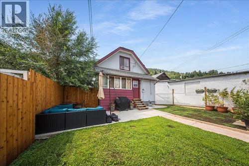 1109 Nelson Avenue, Trail, BC - Outdoor