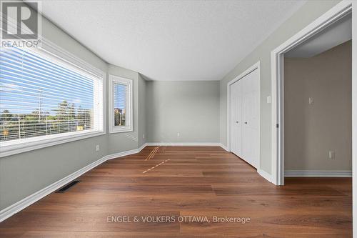 9 - 2820 Baseline Road, Ottawa, ON - Indoor Photo Showing Other Room