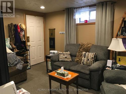 4577 Drummond Road, Niagara Falls (Morrison), ON - Indoor