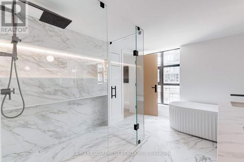 Ph1 - 20 Niagara Street, Toronto, ON - Indoor Photo Showing Bathroom