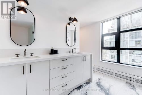 Ph1 - 20 Niagara Street, Toronto, ON - Indoor Photo Showing Bathroom