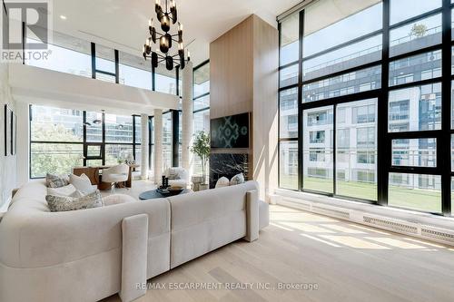 Ph1 - 20 Niagara Street, Toronto, ON - Indoor