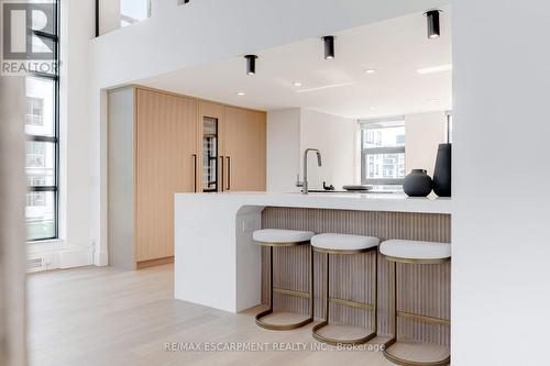 Ph1 - 20 Niagara Street, Toronto, ON - Indoor Photo Showing Kitchen