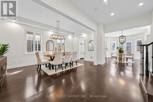 31 Woodgate Pines Drive, Vaughan, ON - Indoor Photo Showing Dining Room