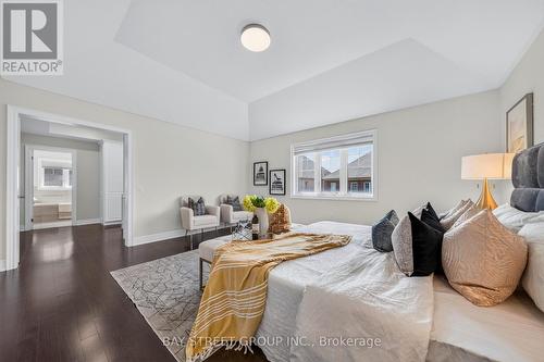 31 Woodgate Pines Drive, Vaughan, ON - Indoor Photo Showing Bedroom