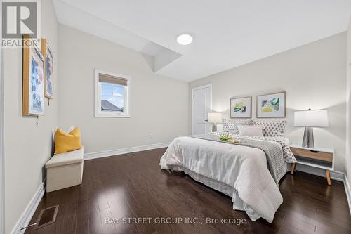 31 Woodgate Pines Drive, Vaughan, ON - Indoor Photo Showing Bedroom