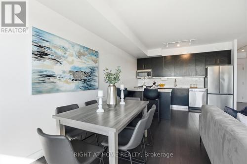 411 - 5101 Dundas Street W, Toronto, ON - Indoor Photo Showing Dining Room