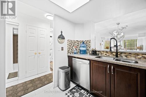 406 - 325 Webb Drive, Mississauga, ON - Indoor Photo Showing Kitchen With Double Sink