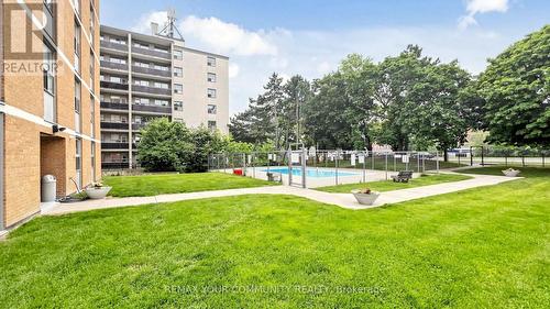 8 - 180 Dudley Avenue, Markham, ON - Outdoor