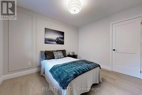776 Garth Street, Hamilton, ON - Indoor Photo Showing Bedroom